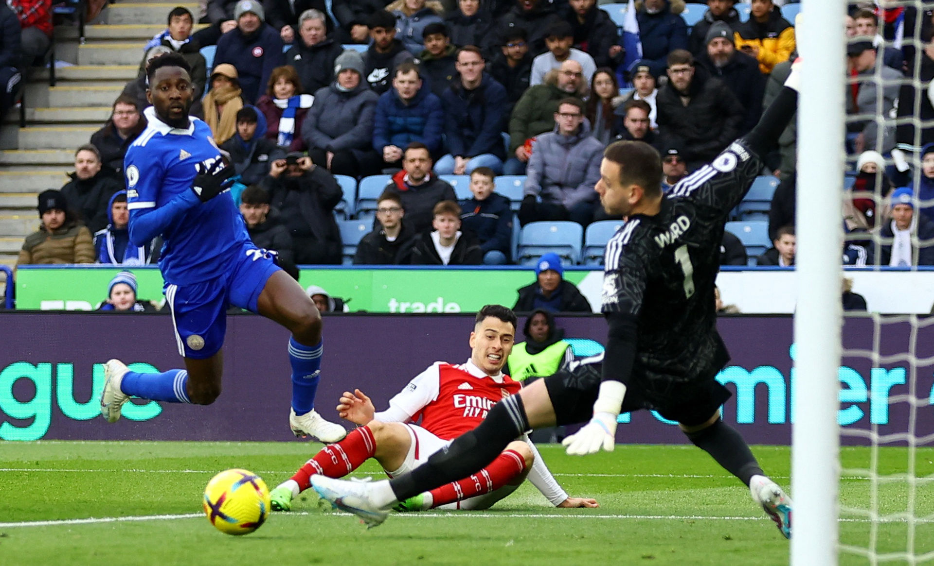 本文旨在探 本文旨在探